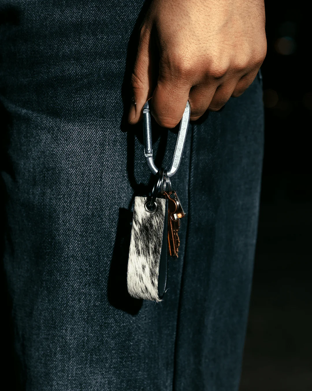 Cowhide Keyring - Image 5